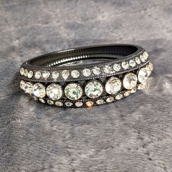 Vintage Gunmetal and Clear Rhinestone Hinged Bracelet - Picture 5 of 14